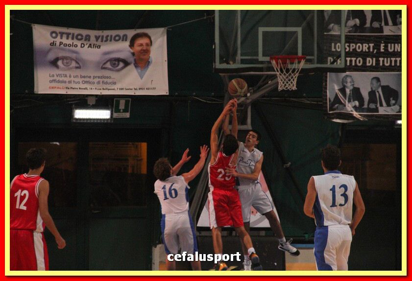 141103 U19Cus 105_tn.jpg